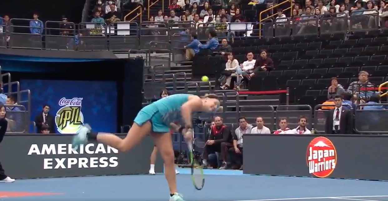 Kiki Bertens Serving Fail