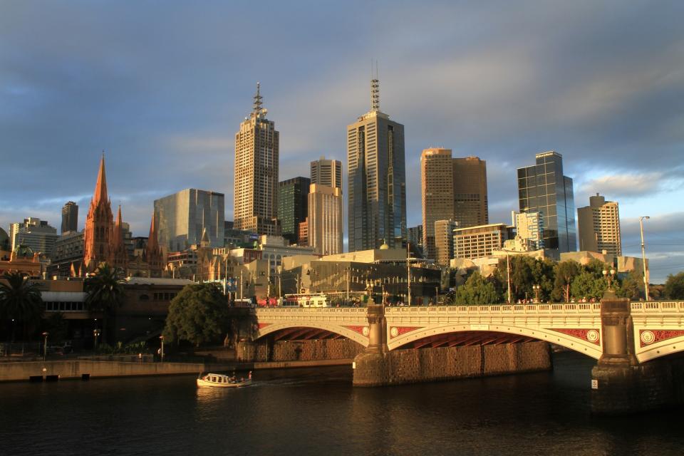 <p>Melbourne, con una ratio de 9,7, aparece en el cuarto lugar de este ranking. (Foto: <a rel="nofollow noopener" href="http://pixabay.com/es/melbourne-australia-urbana-ciudad-951349/" target="_blank" data-ylk="slk:Pixabay;elm:context_link;itc:0;sec:content-canvas" class="link ">Pixabay</a> / walesjacqueline). </p>