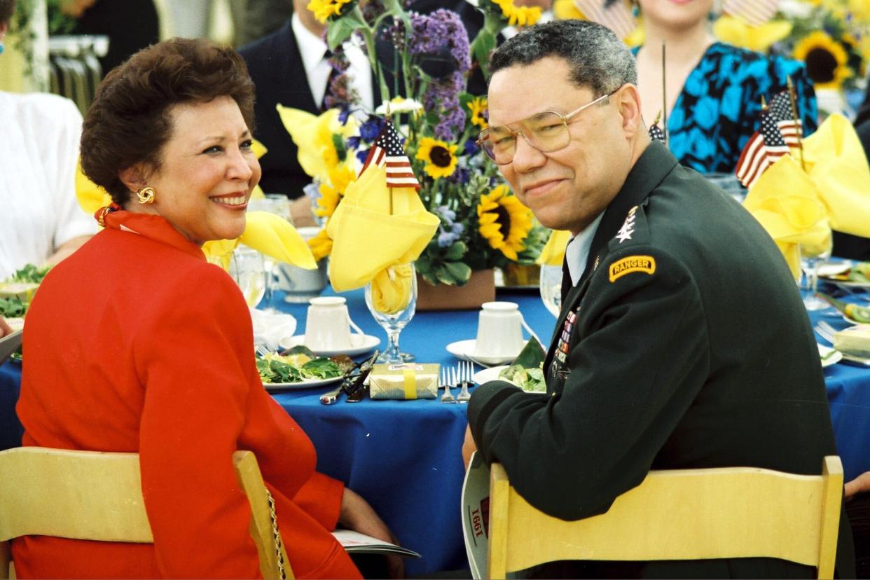 Colin Powell and wife Alma Vivian Johnson USO 50th Anniversary Salute April 5, 1991 Universal City, CA
