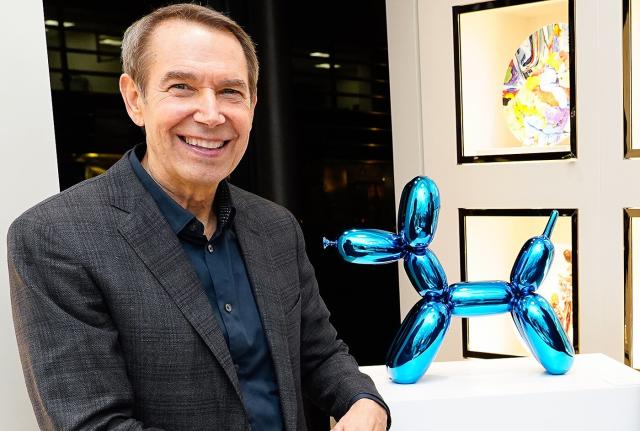 Breaking news: Jeff Koons' smashed sculpture