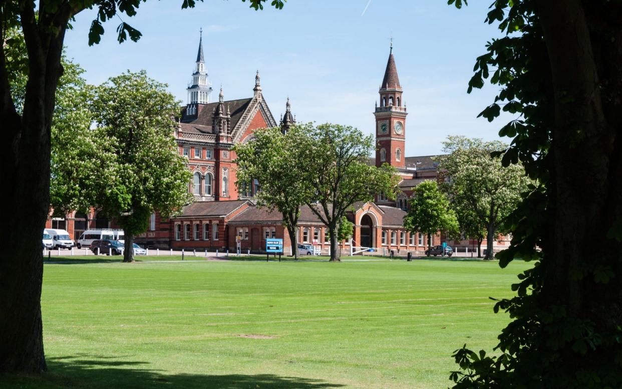 Dulwich College in the London Borough of Southwark - www.alamy.com