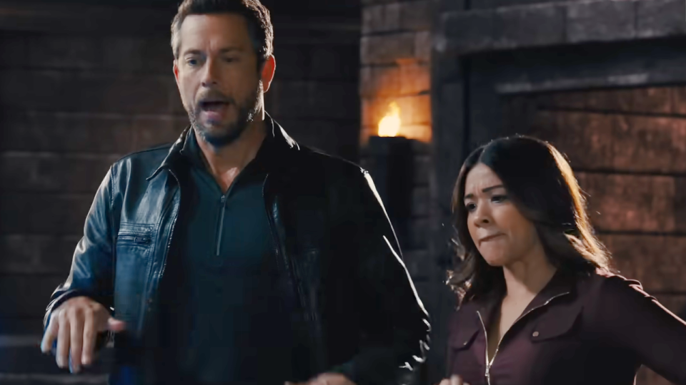 Zachary Levi and Gina Rodriguez in Spy Kids: Armageddon.