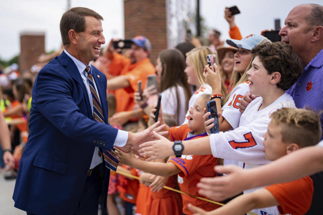 Count on Dabo Swinney's steadiness to build back stumbling Tigers - ABC  Columbia