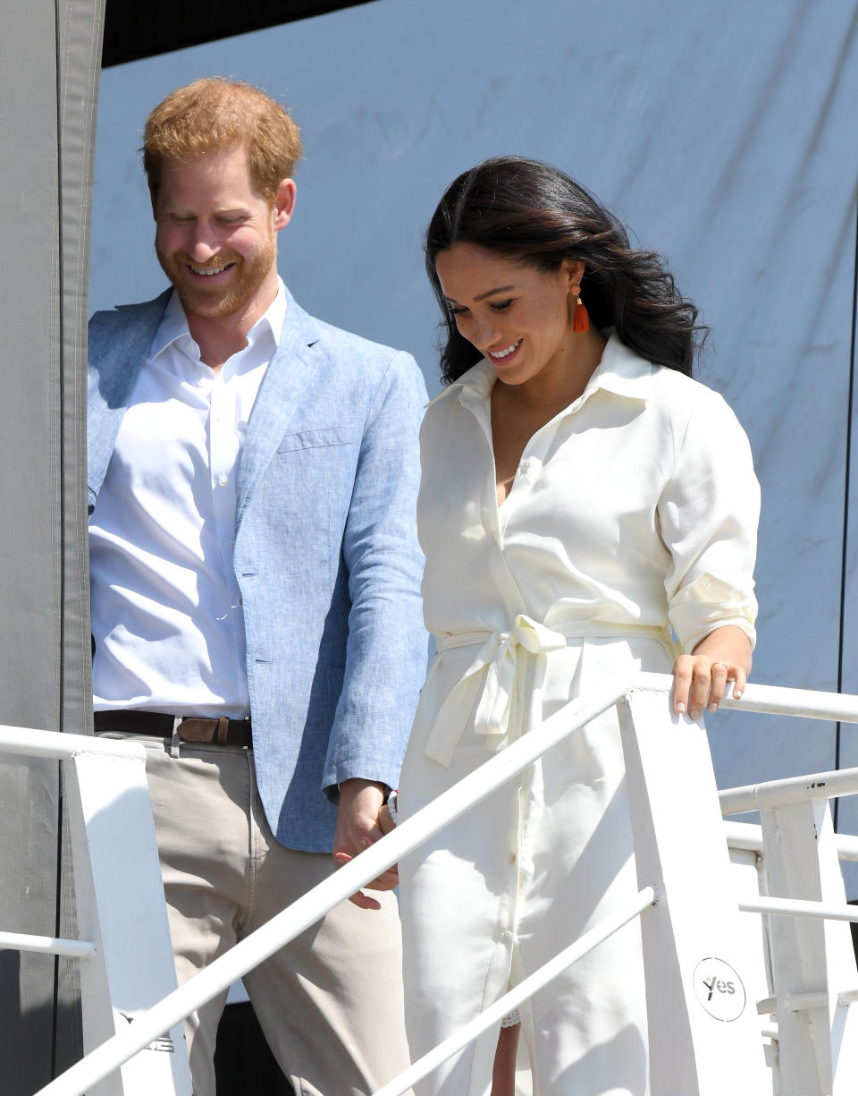 JOHANNESBURG, SOUTH AFRICA - OCTOBER 02: Prince Harry, Duke of Sussex and Meghan, Duchess of Sussex visit the Tembisa Township to learn about Youth Employment Services on October 02, 2019 in Tembisa, South Africa.  (Photo by Karwai Tang/WireImage)