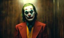 Quizá reciba como regalo de bodas su primer Oscar, ya que Joaquin Phoenix es el principal favorito a llevarse la estatuilla. Y es que el ‘Joker’ parece un personaje hecho a la medida del actor. (Foto: DC Comics / DC Entertainment / Warner Bros.).