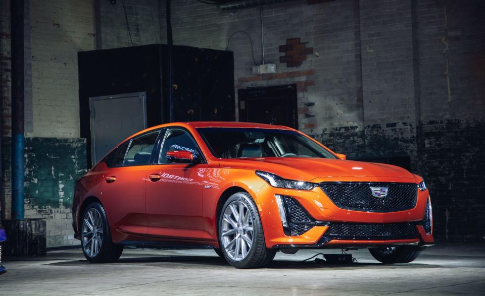 2020 Cadillac CT5-V in Photos