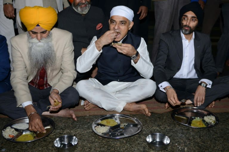 Khan also visited the Golden Temple, the most revered place for the Sikh religion