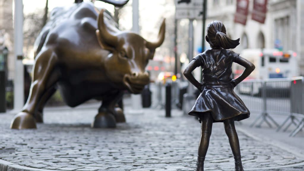 wall street bull and fearless girl