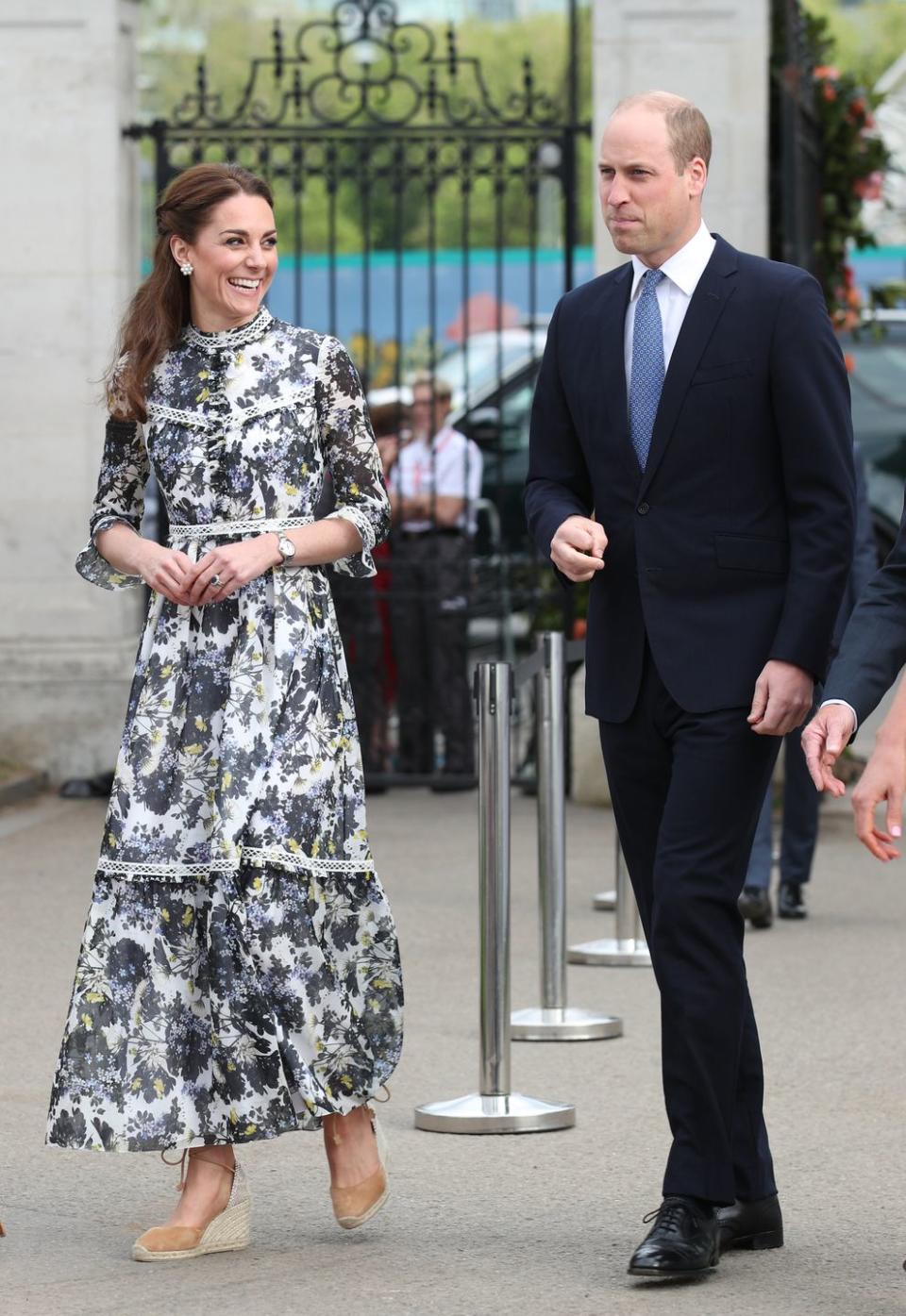 1) Kate Middleton and Prince William step out at the Chelsea Flower Show.