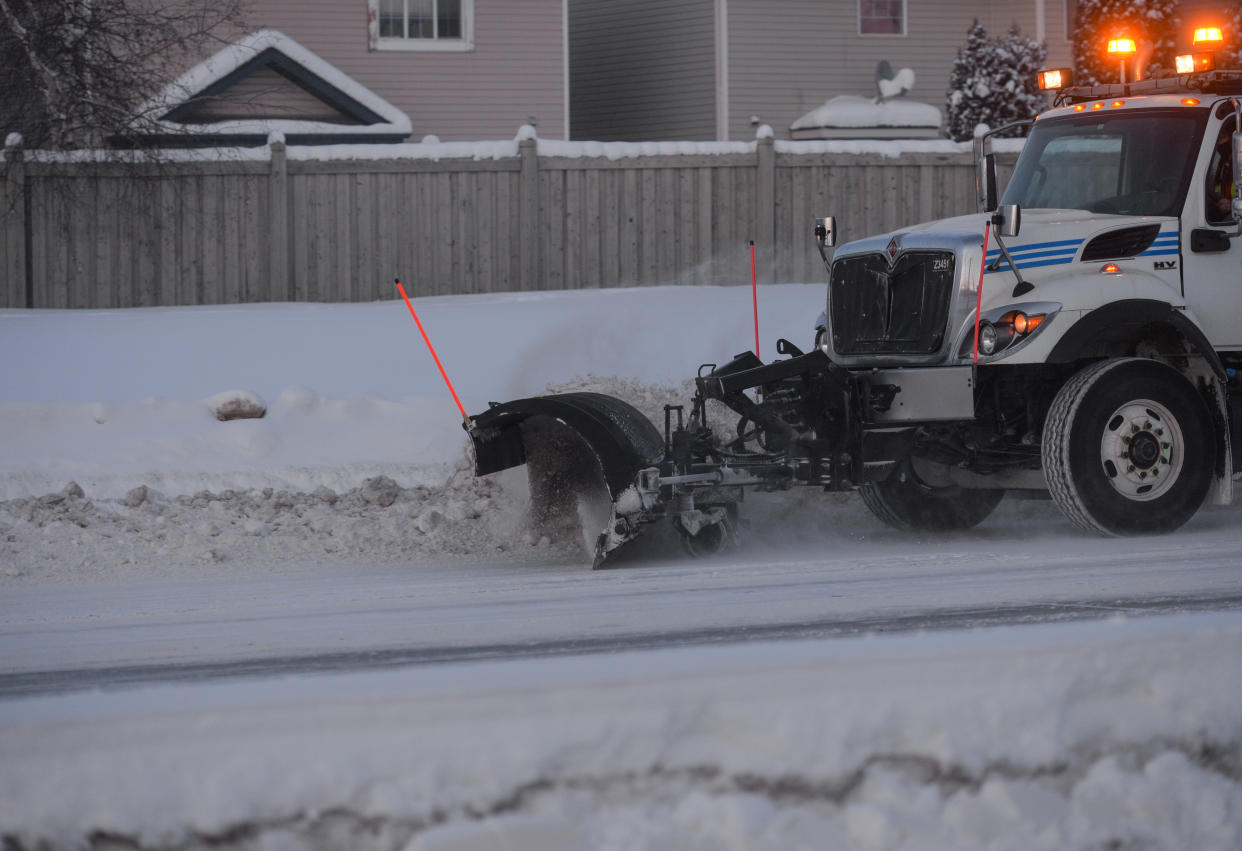 A truck with snow plow blade seen on Ellerslie Road in the southwestern part of Edmonton.
The Edmonton area is experiencing another week of extreme cold conditions with temperatures below -26 C (day) and -35 C (night).
On Tuesday, January 4, 2021, in Edmonton, Alberta, Canada. (Photo by Artur Widak/NurPhoto via Getty Images)