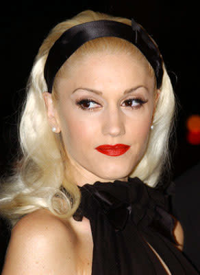 Gwen Stefani at the Hollywood premiere of Warner Bros. Pictures' Constantine