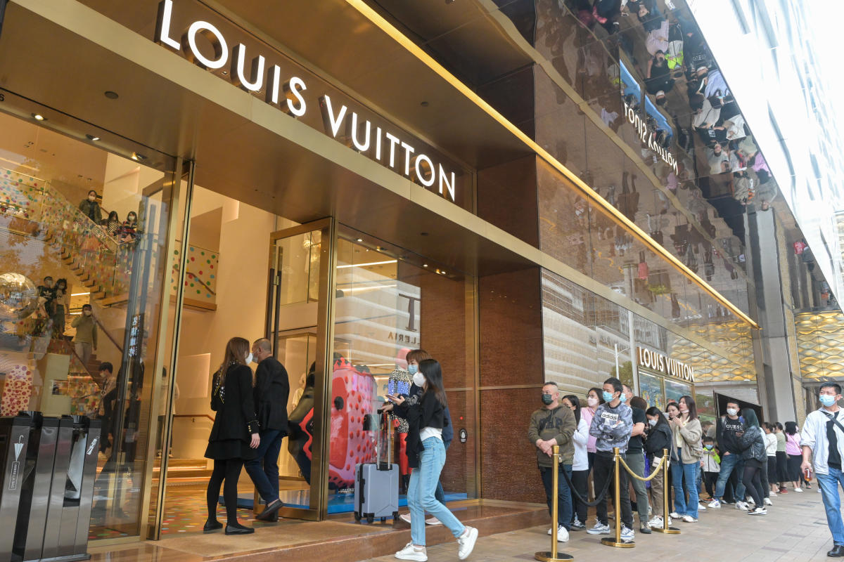 Retail Louis Vuitton Reducing Retail Presence In Hong Kong