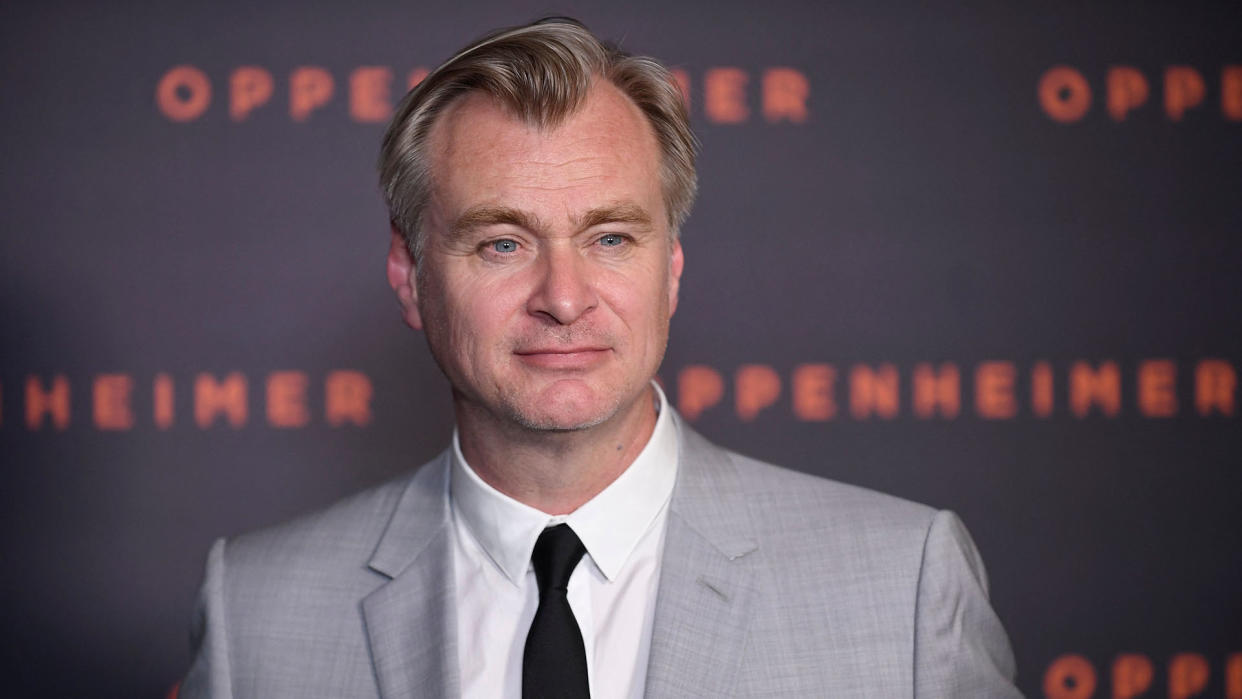  Christopher Nolan / The Batman. 