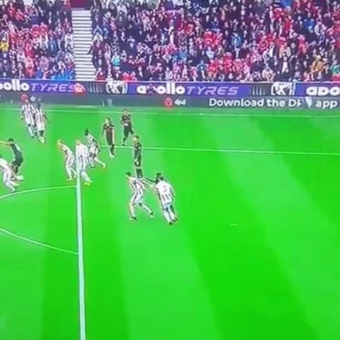 Alexandre Lacazette was given offside