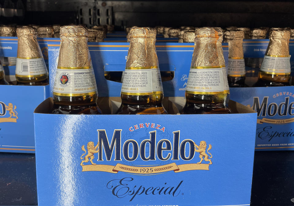 The Mexican beer Modelo has overtaken Bud Light as the best-selling beer in the US.  (Photo: Justin Sullivan/Getty)