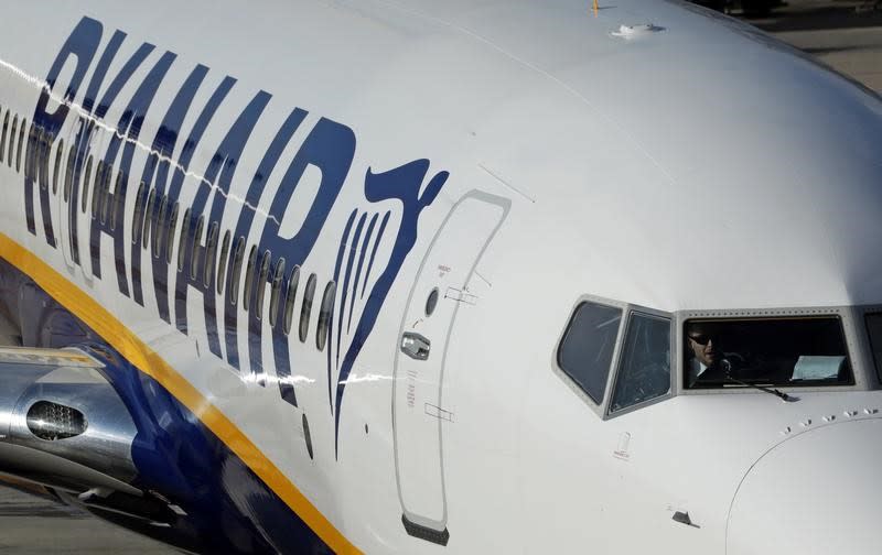 A Ryanair commercial passenger jet is seen at Barcelona El-Prat Airport in Barcelona, Spain, October 10, 2017. Picture taken October 10, 2017. REUTERS/Eric Gaillard