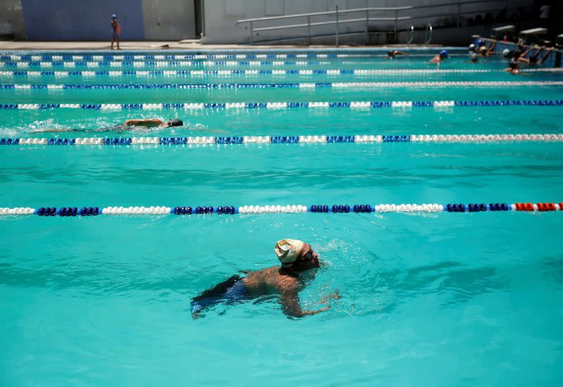 Foto de archivo del nadador venezolano Jose Gregorio Montilla en una sesión de entrenamiento antes de los Juegos Paralímpicos de Tokio