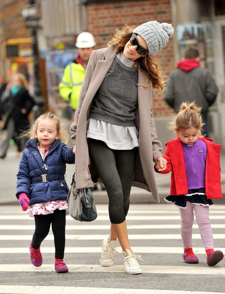 And not-so-new parent Sarah Jessica Parker got bundled up right along with her twin daughters Tabitha and Marion when she walked the adorable 3-year-olds to school in Manhattan on Tuesday. (1/15/2013)