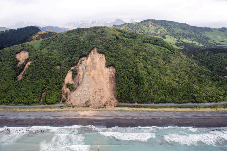 Strong earthquake hits New Zealand