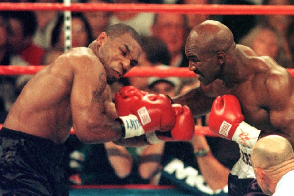 Tyson vs Holyfield (AFP vía Getty Images)