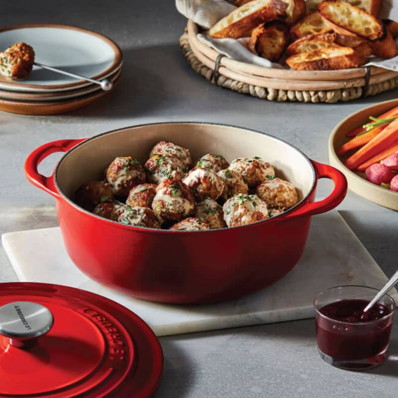 Le Creuset Shallow Round Oven