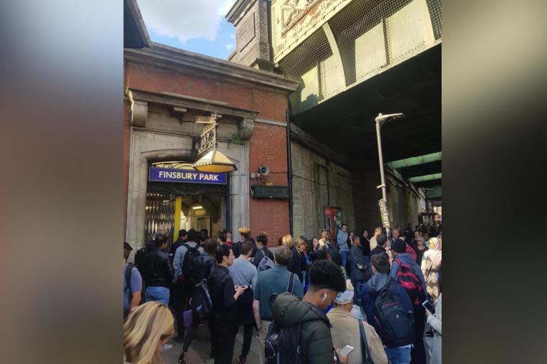 Finsbury Park station evacuated over 'suspicious vehicle'