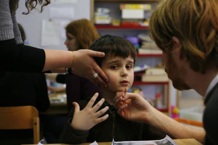 A French child undergoes ABA therapy in 2008. (Getty Images)