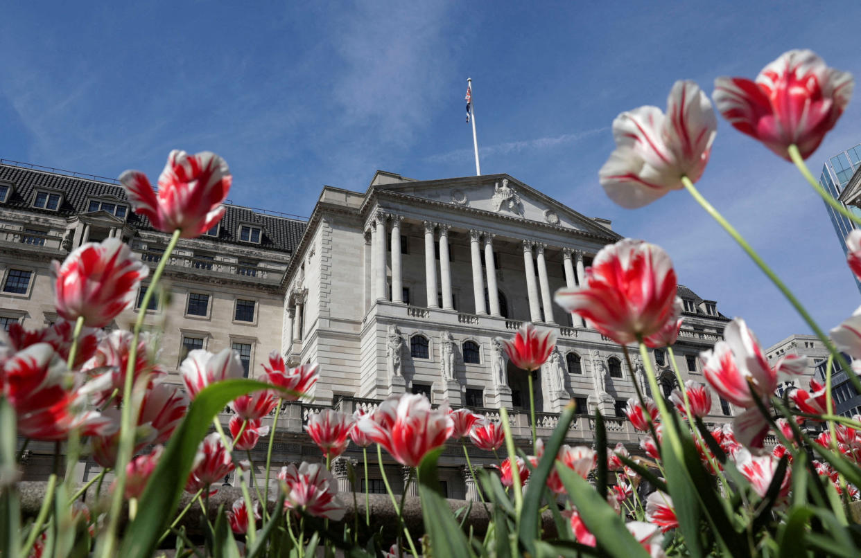 interest rates The Bank of England building is seen surrounded by flowers in London, Britain, May 8, 2024. REUTERS/Carlos Jasso/File Photo