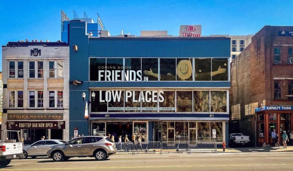 Garth Brooks Is Opening a Nashville Bar Named After His Song ‘Friends in Low Places'