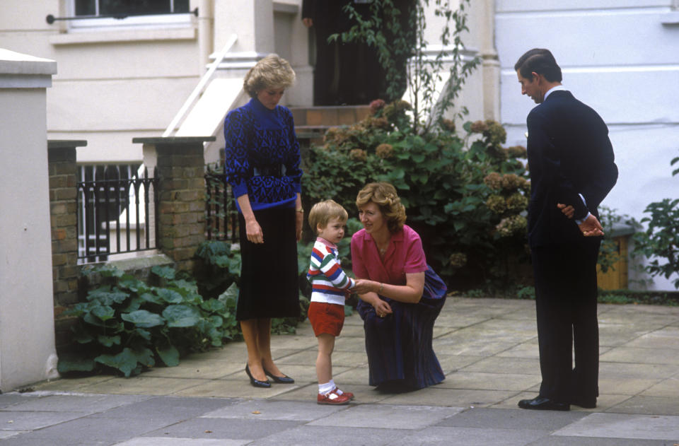 Prince William leaves Nursery School in London's Notting Hill, after his first day on September 24, 1985 in London, United Kingdom, With headmistress Jane Mynors, Diana, Princess of Wales, Charles, Prince of Wales, 24th September 1985. (Photo by John Shelley Collection/Avalon/Getty Images)