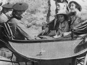 <p>King George V, the Duke and Duchess of York, and Princess Elizabeth take a trip in the Royal carriage.</p>