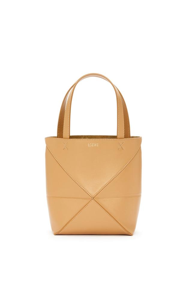 THE PUZZLE FOLD TOTE, THE NEW ADDITION TO LOEWE'S PUZZLE FAMILY