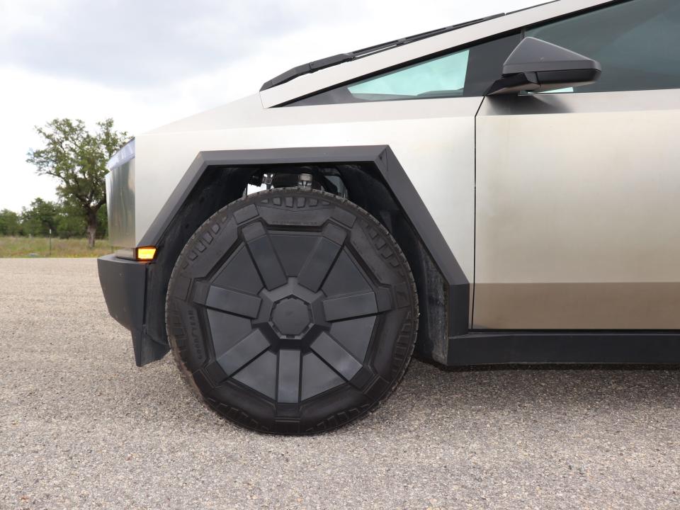 Tesla Cybertruck front wheel well