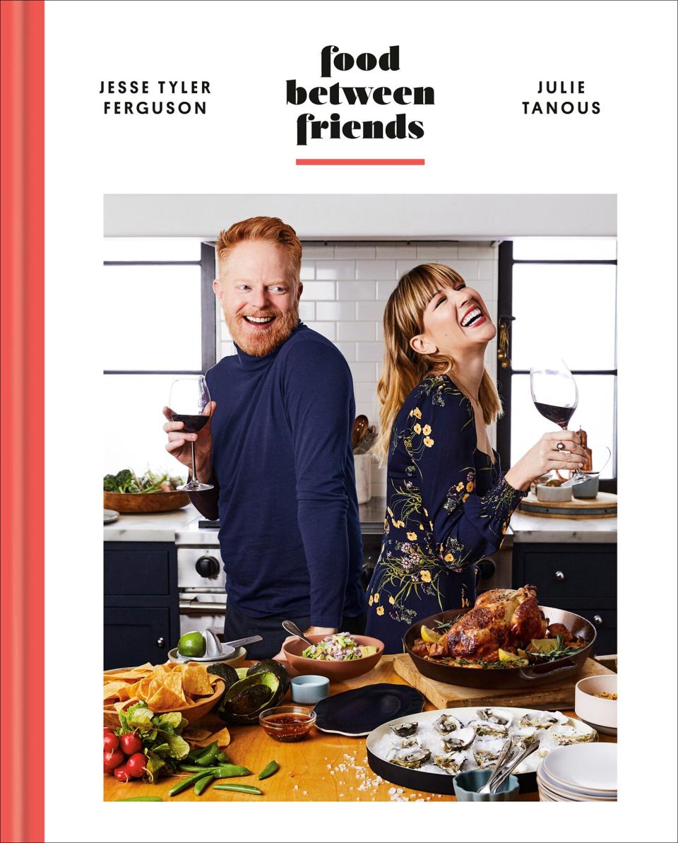 Jesse Tyler Ferguson, Julie Tanous Cookbook Food Between Friends