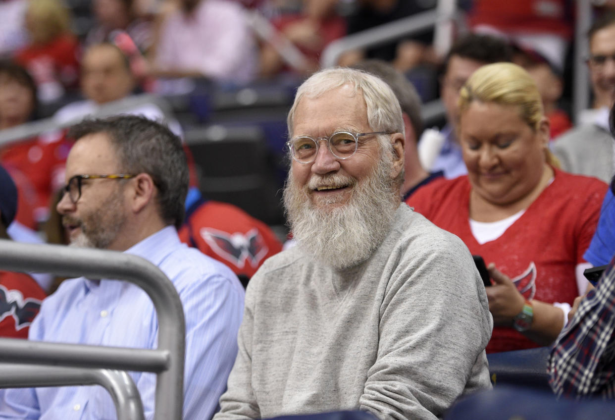 David Letterman Ende April beim NHL-Spiel zwischen den Washington Capitals und den Pittsburgh Penguins in Washington. (Bild: AP Photo)