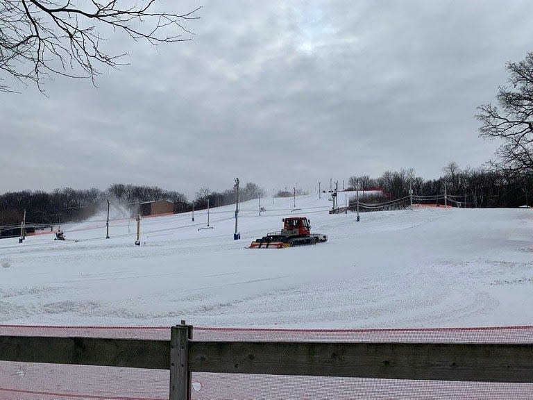 Snow makers and snow groomers start working on the slopes at Four Lakes Alpine Snowsports on Jan. 30, 2023, in Lisle.