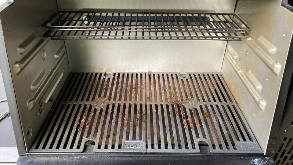 Masterbuilt Gravity Series 560 grill grate