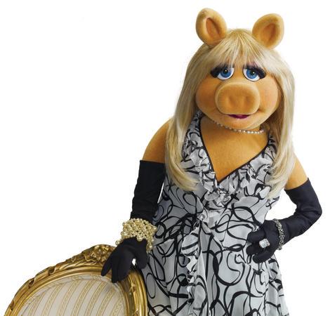 Miss Piggy shares her fashion and beauty tips. Photo courtesy of Disney