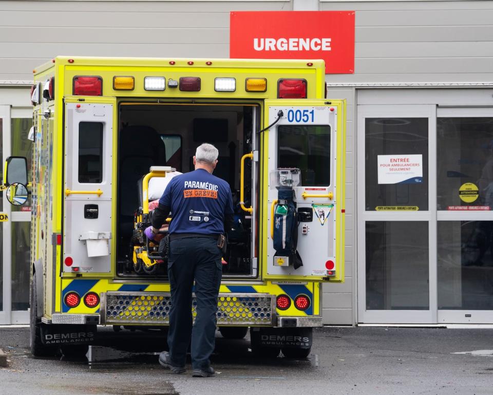 The Rivière-Rouge Hospital's ER will only be open from 8 a.m. to 8 p.m. starting February 1, prompting backlash and the filing of an injunction. (Ryan Remiorz/The Canadian Press - image credit)