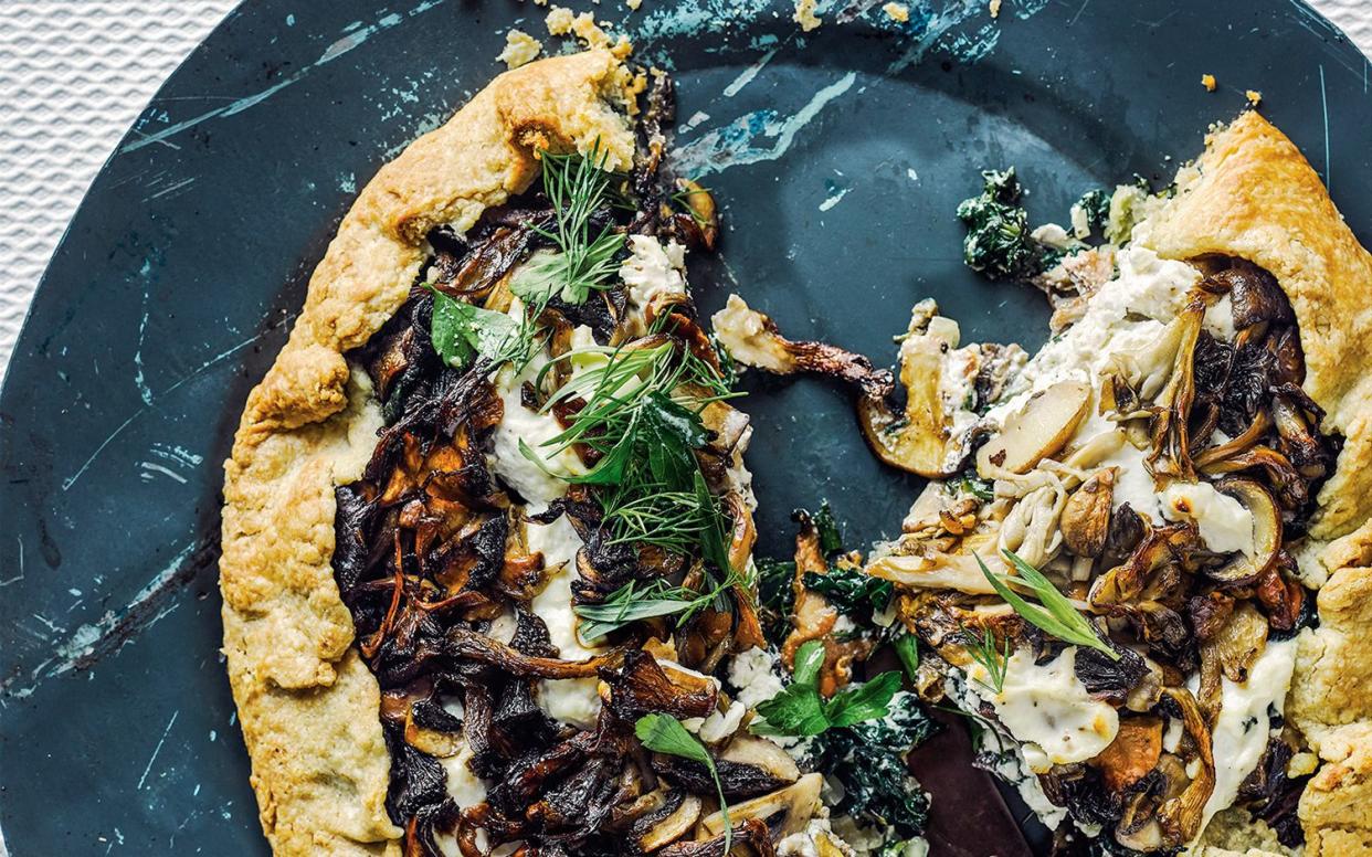 A gorgeous galette for a veggie Christmas feast - No Unauthorized Use
