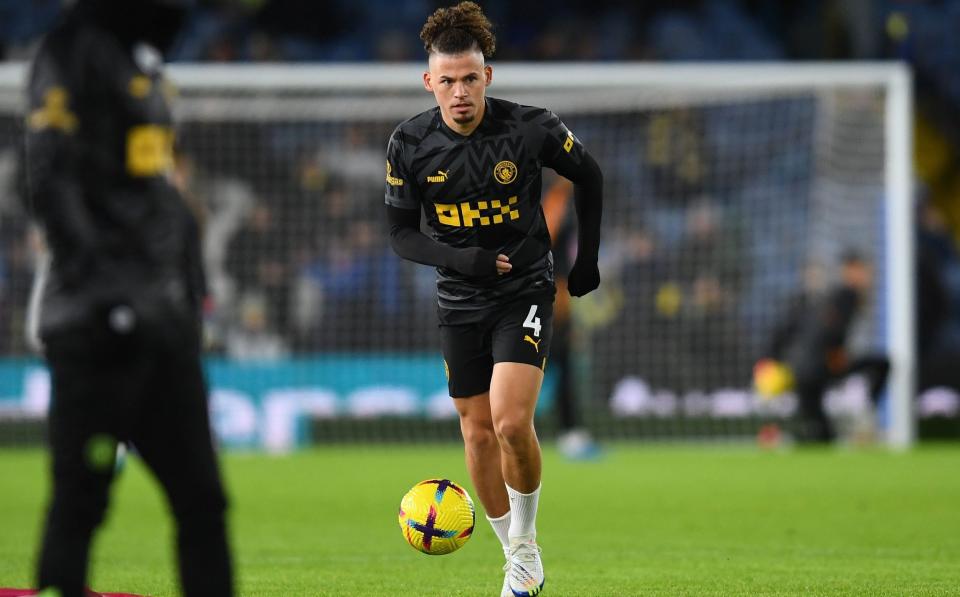  Kalvin Phillips of Manchester City warms up - SHUTTERSTOCK