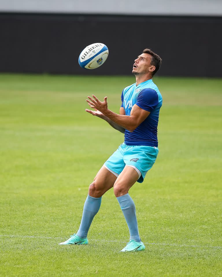 Juan Imhoff pasó un largo tiempo fuera de los Pumas; ahora está feliz, de regreso.