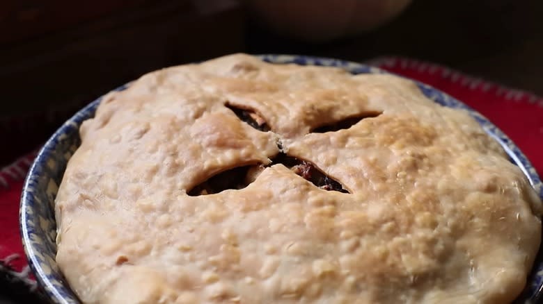 Early American mince pie