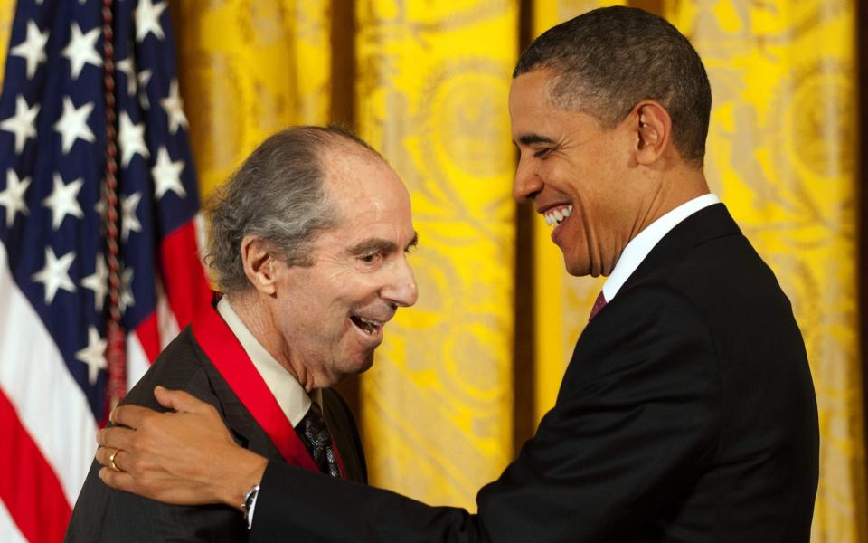 Roth receives the National Humanities Medal from President Obama, March 2011 - JIM WATSON/AFP/Getty Images