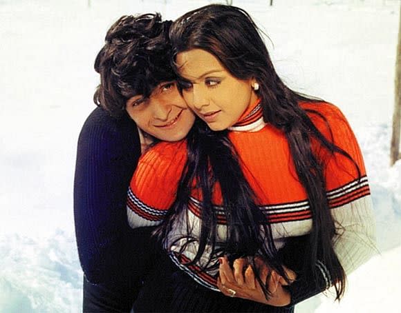 <div class="paragraphs"><p>Rishi Kapoor and Neetu Singh in <em>Kabhi Kabhie.</em> </p></div>