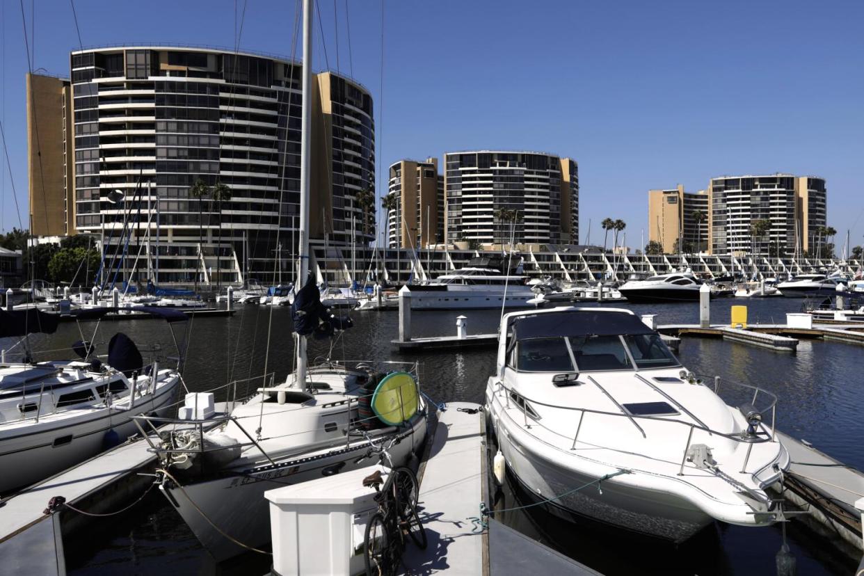 The three towers that make up the Marina City Club