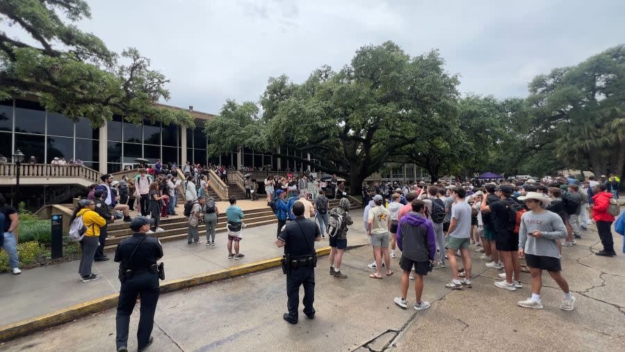 LSU students rallied in support of Palestine on Friday, May 3, at Patrick F. Taylor Hall. The event drew a counterprotest supporting Israel. (Credit: Sudan Britton)