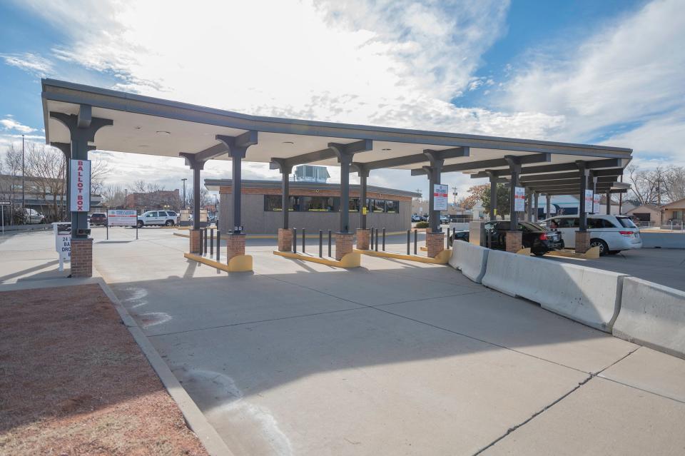 A new drive-through Colorado Division of Motor Vehicles office has opened at 1228 Route Ave. in Pueblo.