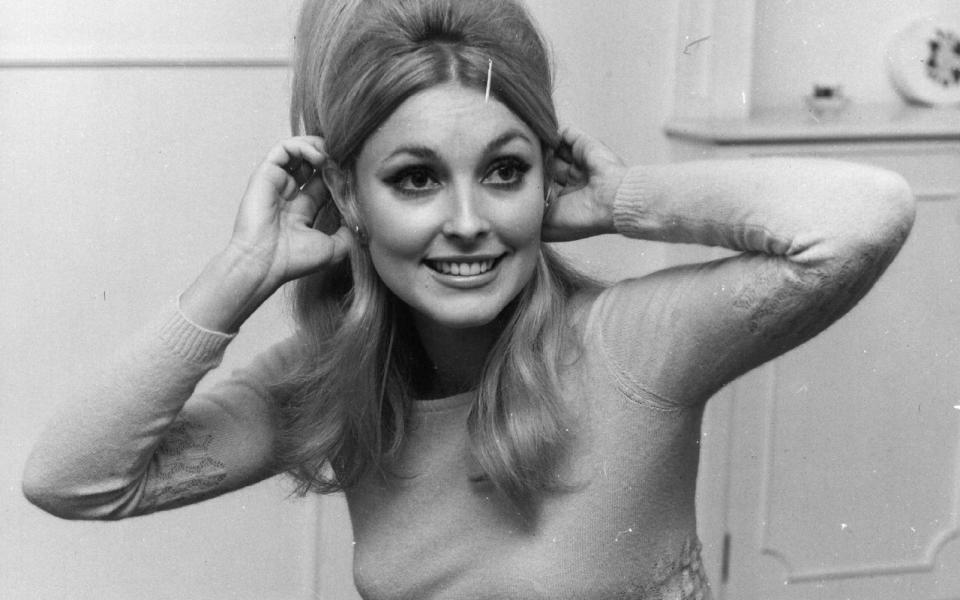 Sie soll die Ikone sein, nicht ihr Mörder: Sharon Tate (1943-1969) darf nicht als Mansons prominentes Opfer in Erinnerung bleiben, sondern als begabte und überaus beliebte Schauspielerin. (Bild: Keystone/Getty Images)