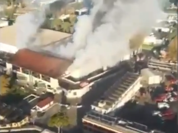 Smoke engulfs a waste disposal plant in Rome: Twitter@emergencyvvf